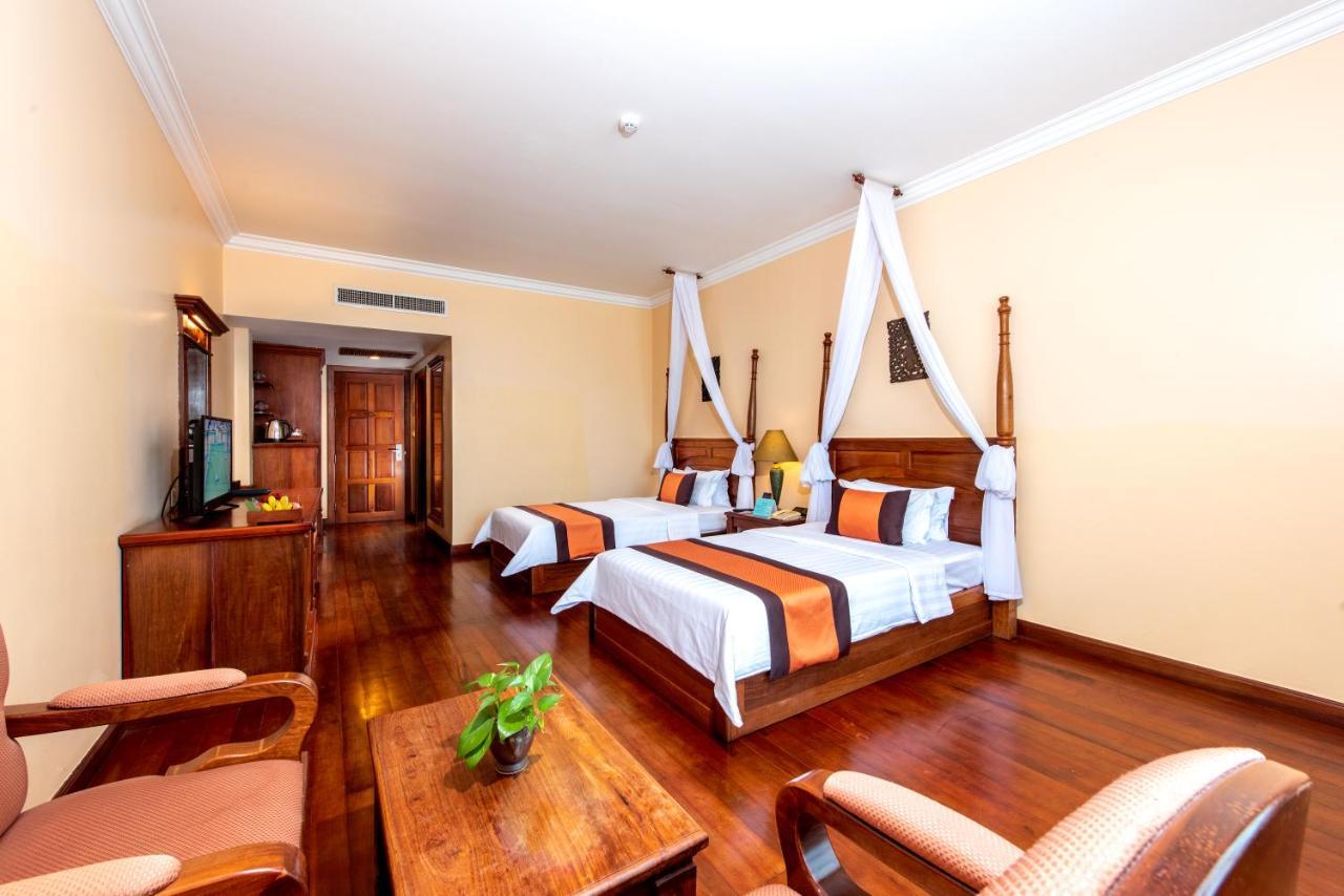 סיאם ריפ Pacific Hotel & Spa מראה חיצוני תמונה