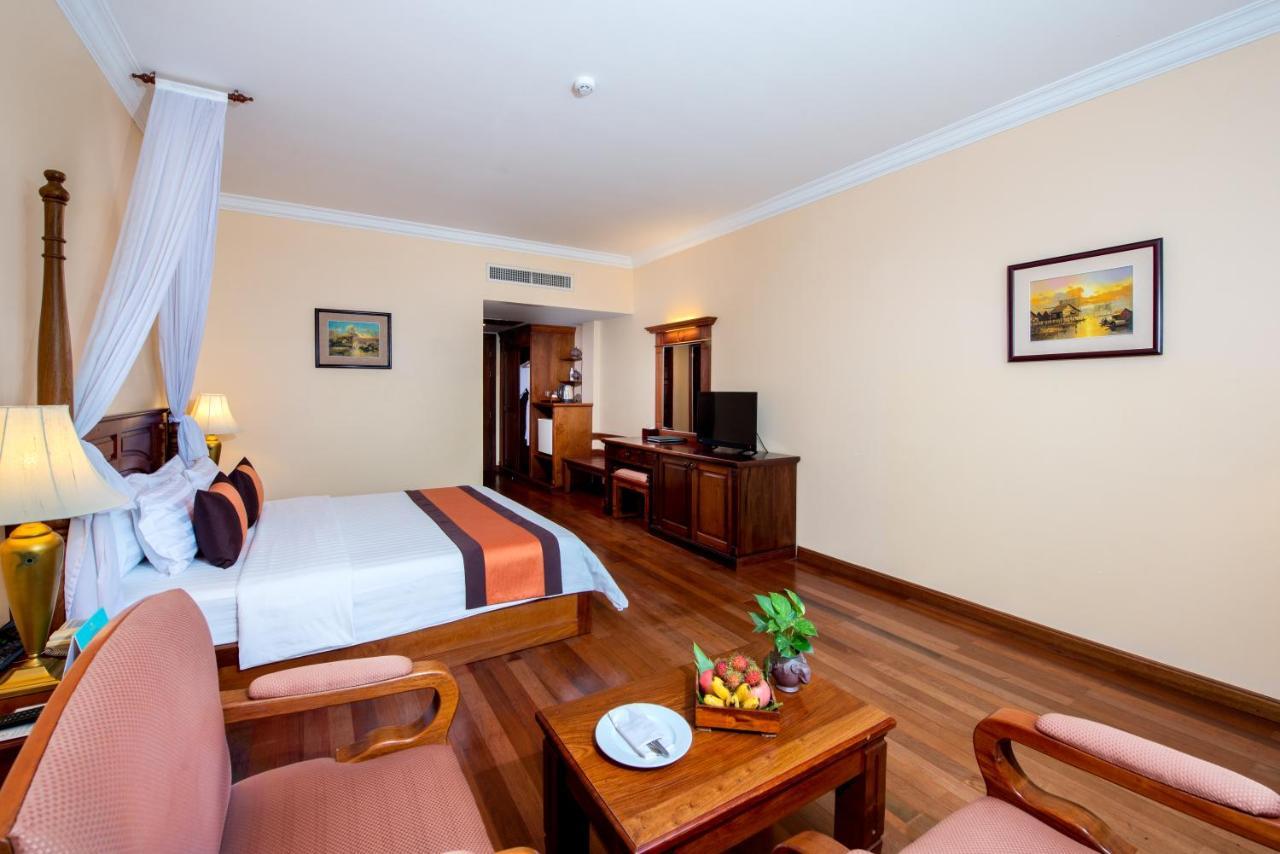 סיאם ריפ Pacific Hotel & Spa מראה חיצוני תמונה